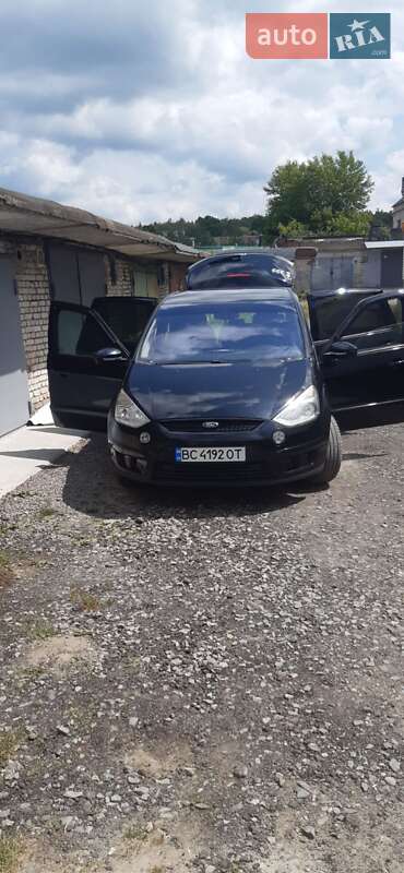 Мінівен Ford S-Max 2009 в Новояворівську