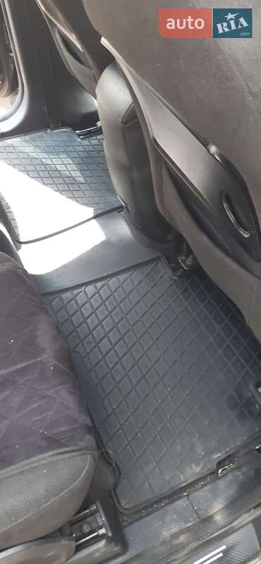 Мінівен Ford S-Max 2009 в Новояворівську