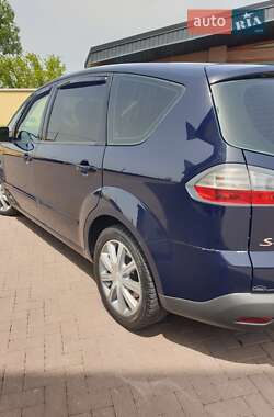 Мінівен Ford S-Max 2006 в 