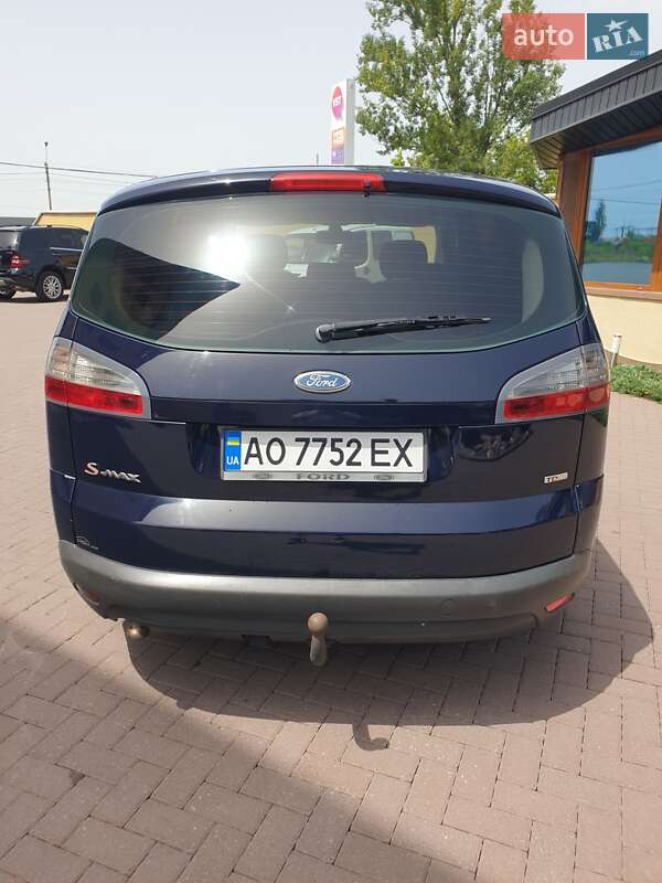 Минивэн Ford S-Max 2006 в Виноградове