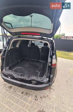 Минивэн Ford S-Max 2008 в 