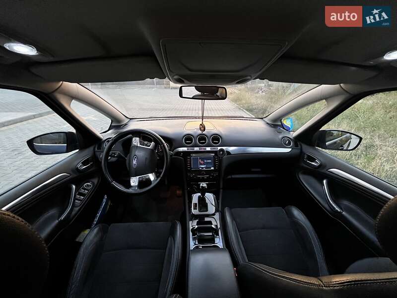 Мінівен Ford S-Max 2011 в Миколаєві