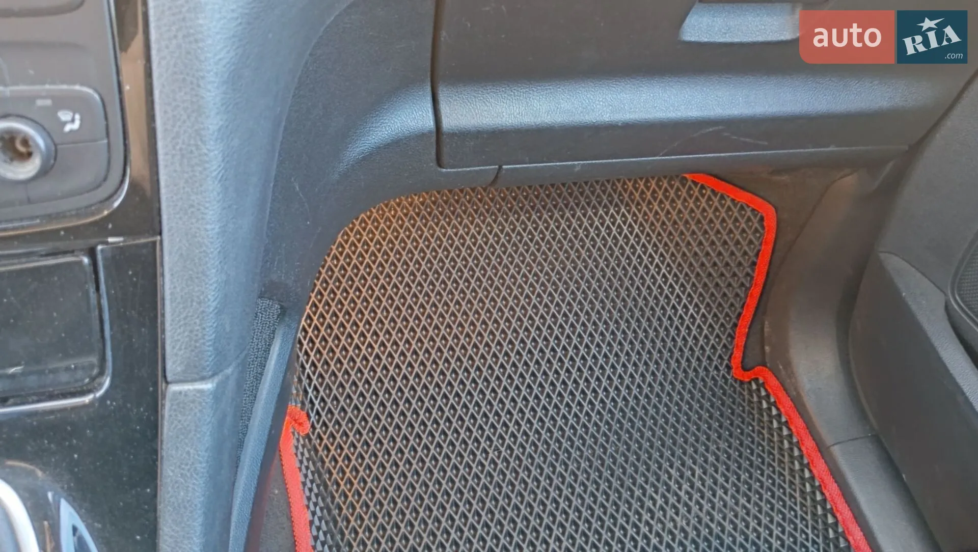 2012 Ford S-MAX - мініатюра 12