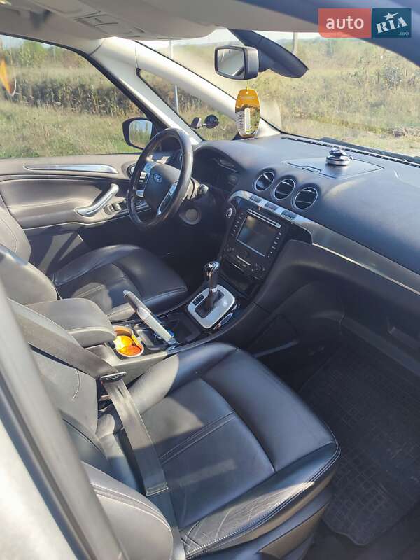 Минивэн Ford S-Max 2012 в Жовкве