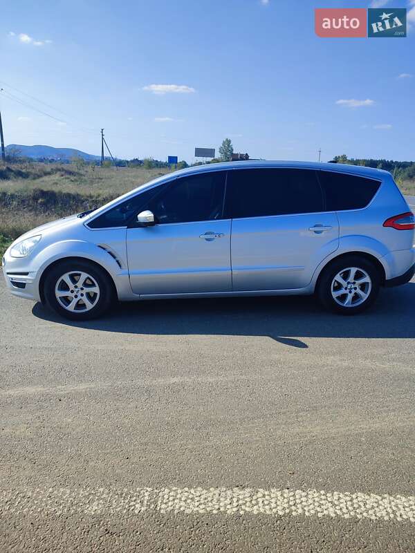 Минивэн Ford S-Max 2012 в Жовкве