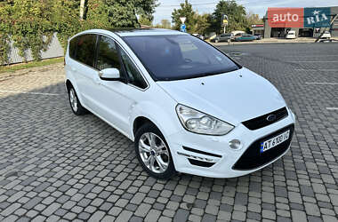 Минивэн Ford S-Max 2010 в 
