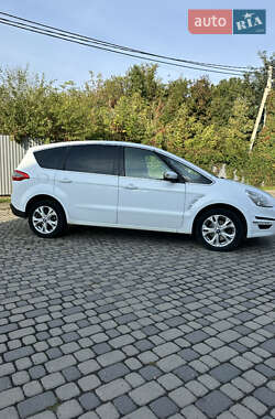 Минивэн Ford S-Max 2010 в 