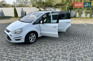 Минивэн Ford S-Max 2010 в 