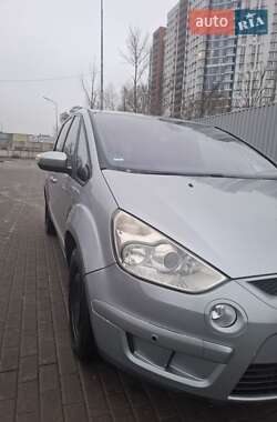 Минивэн Ford S-Max 2006 в Казатине