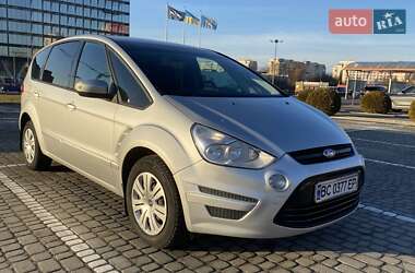Мінівен Ford S-Max 2010 в 