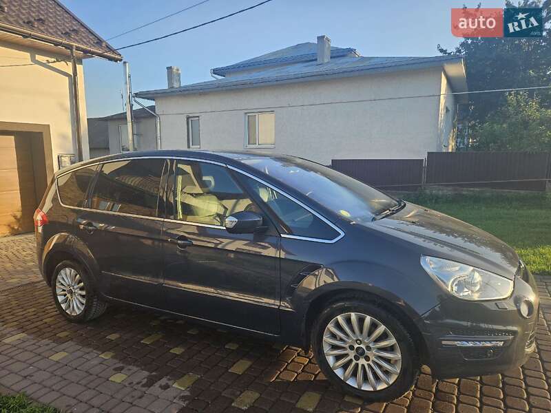 Мінівен Ford S-Max 2013 в Снятині