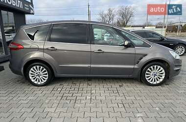 Минивэн Ford S-Max 2011 в 