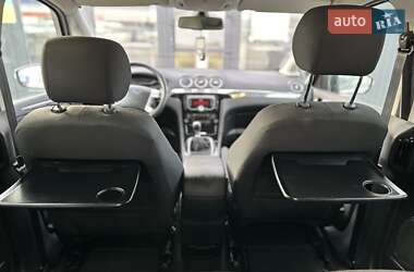 Минивэн Ford S-Max 2011 в 