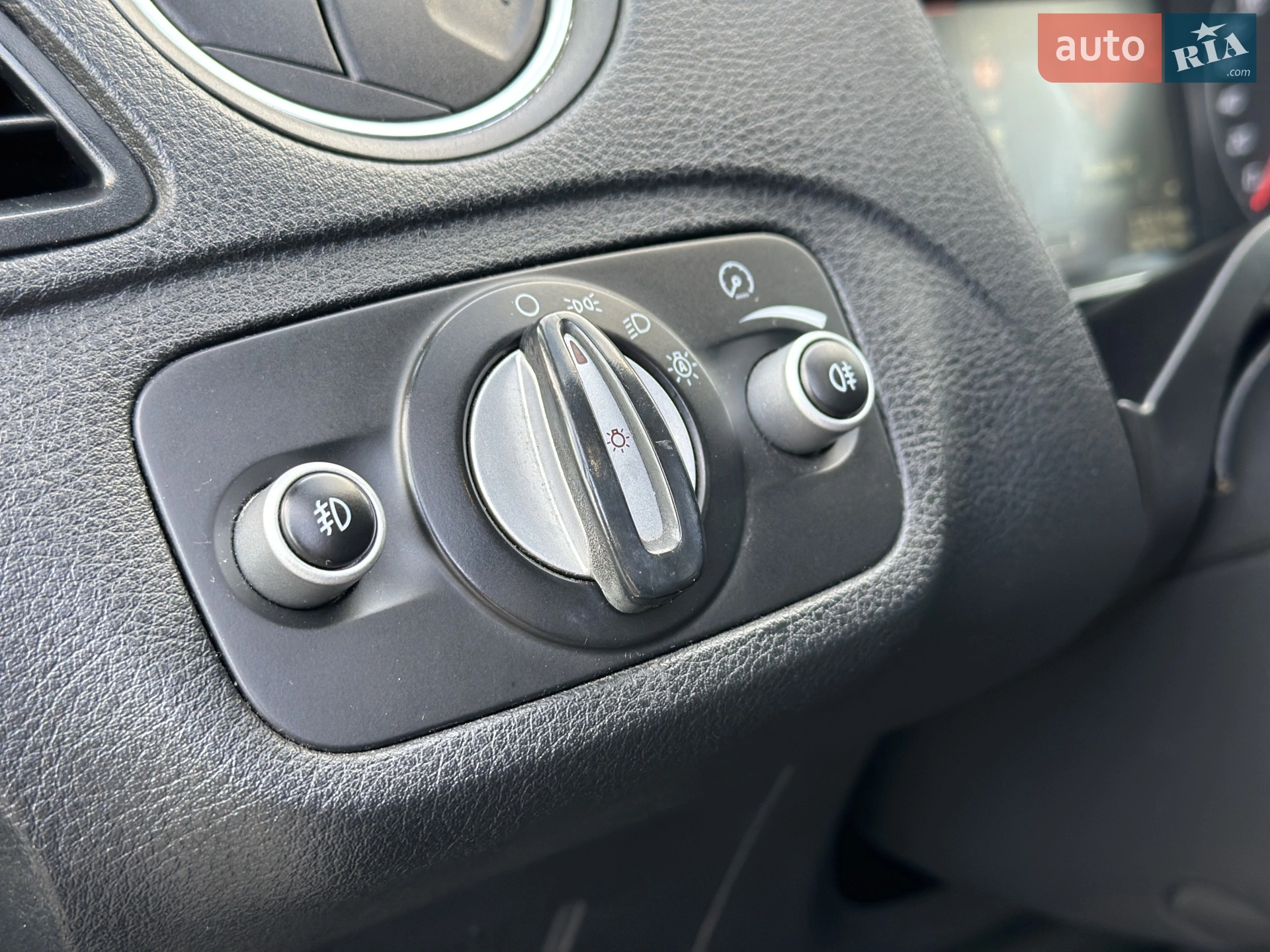 2011 Ford S-MAX - мініатюра 35