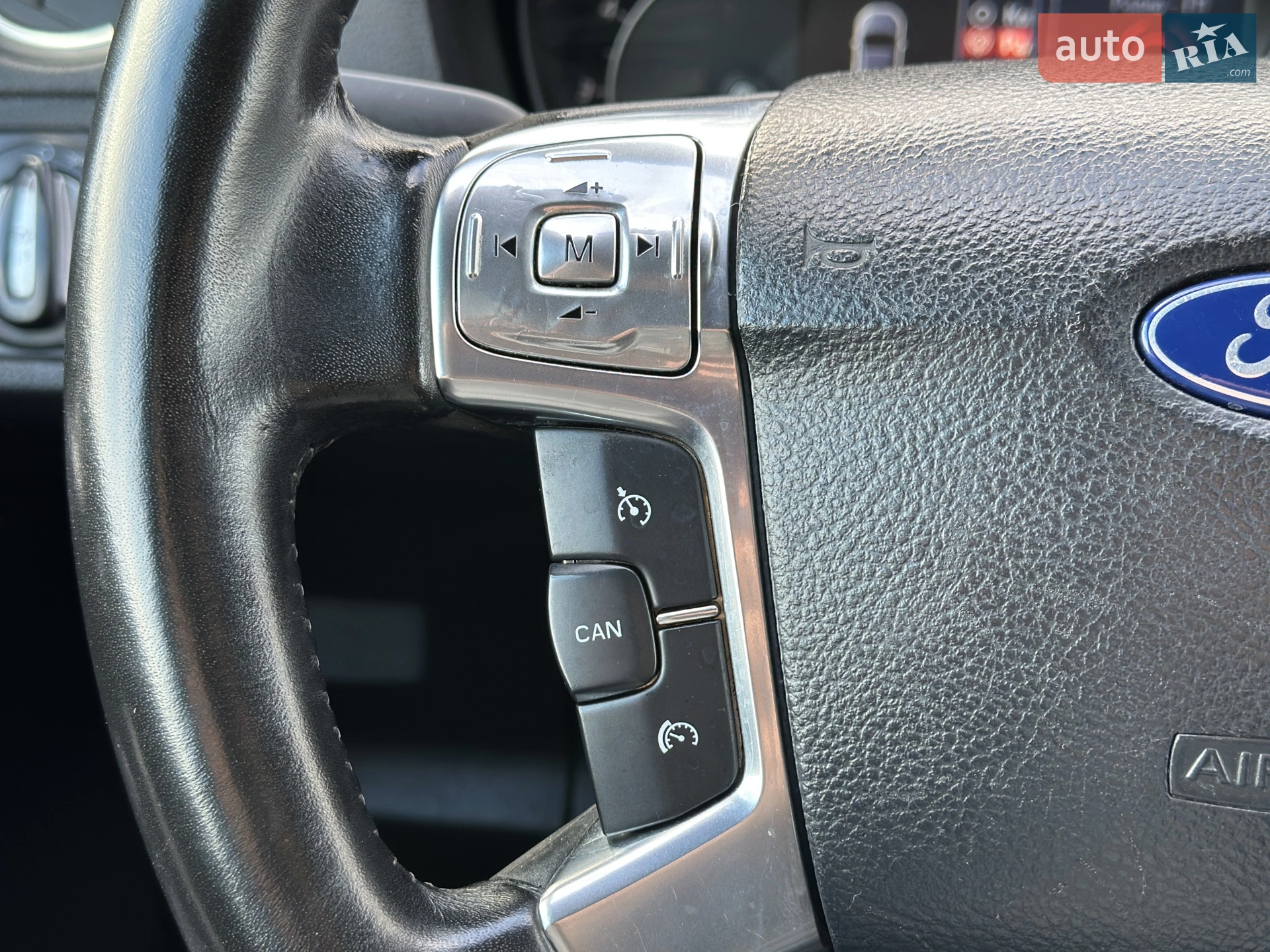 2011 Ford S-MAX - мініатюра 38