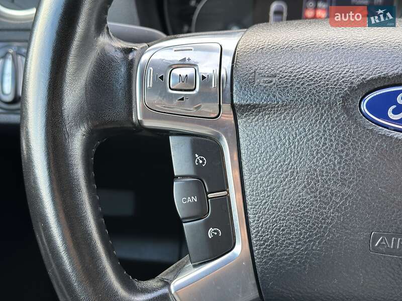 Мінівен Ford S-Max 2011 в Чернівцях фото 38 Мінівен Ford S-Max 2011 в Чернівцях