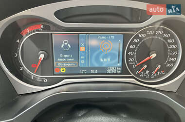 Минивэн Ford S-Max 2008 в 