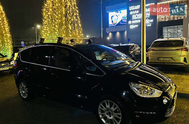 Минивэн Ford S-Max 2012 в 