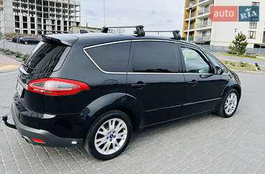 Минивэн Ford S-Max 2012 в 