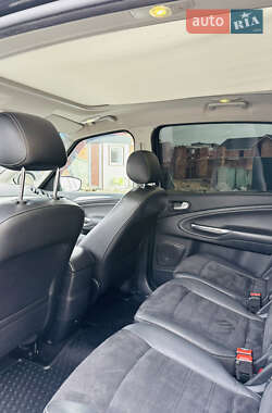 Минивэн Ford S-Max 2012 в 