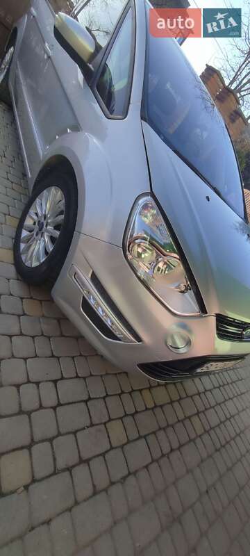 Минивэн Ford S-Max 2013 в Винниках