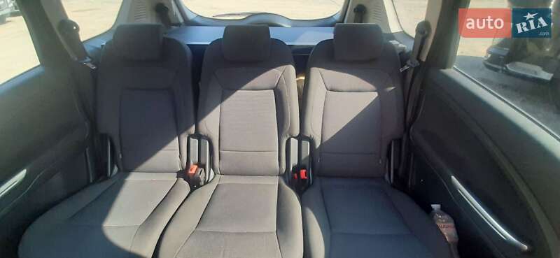 Мінівен Ford S-Max 2009 в Луцьку