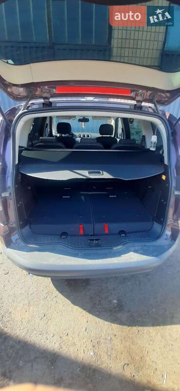 Мінівен Ford S-Max 2009 в Луцьку