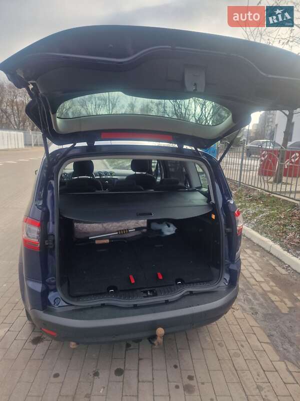Минивэн Ford S-Max 2013 в Сумах