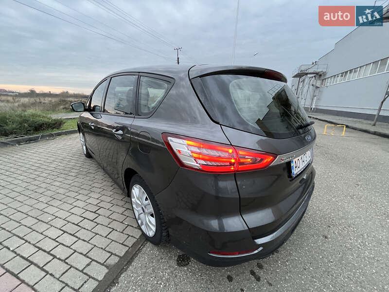Минивэн Ford S-Max 2016 в Виноградове