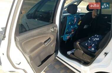 Минивэн Ford S-Max 2012 в 