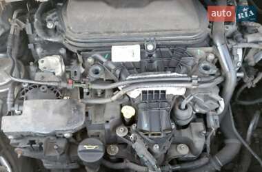 Минивэн Ford S-Max 2012 в 