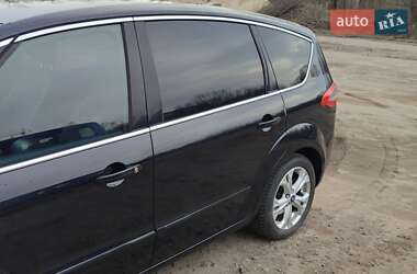 Минивэн Ford S-Max 2012 в 