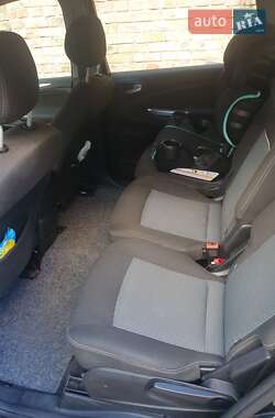 Минивэн Ford S-Max 2010 в 