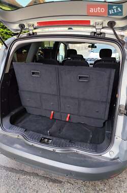 Мінівен Ford S-Max 2009 в 