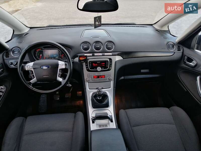 Минивэн Ford S-Max 2010 в Ровно фото 55 Минивэн Ford S-Max 2010 в Ровно