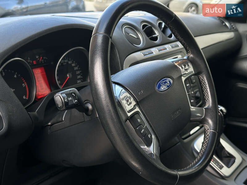 Мінівен Ford S-Max 2013 в Львові
