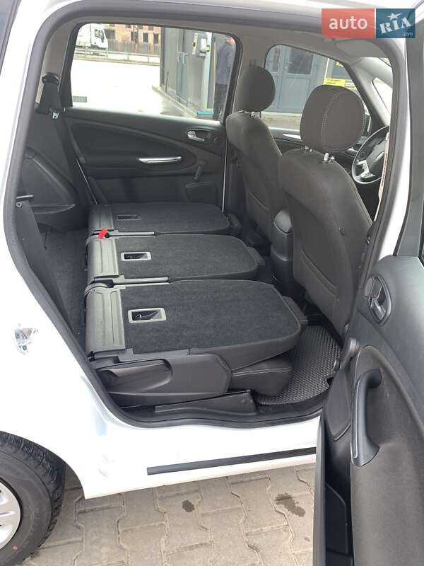 Минивэн Ford S-Max 2013 в Луцке