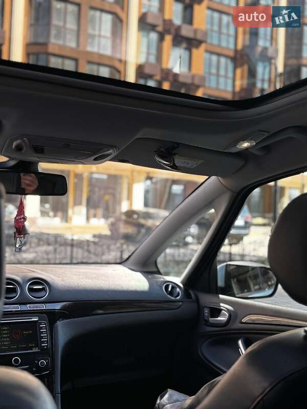 Мінівен Ford S-Max 2014 в Житомирі