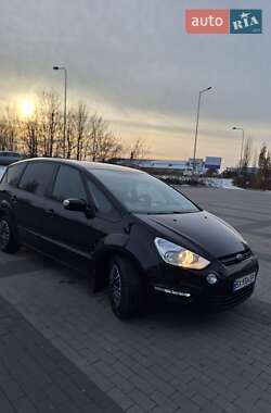 Минивэн Ford S-Max 2013 в 