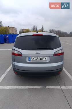 Минивэн Ford S-Max 2008 в 