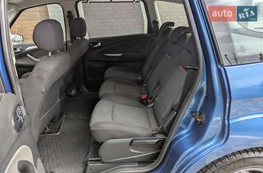 Минивэн Ford S-Max 2006 в 