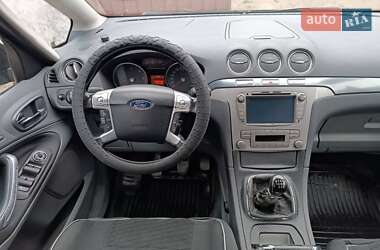 Минивэн Ford S-Max 2007 в 