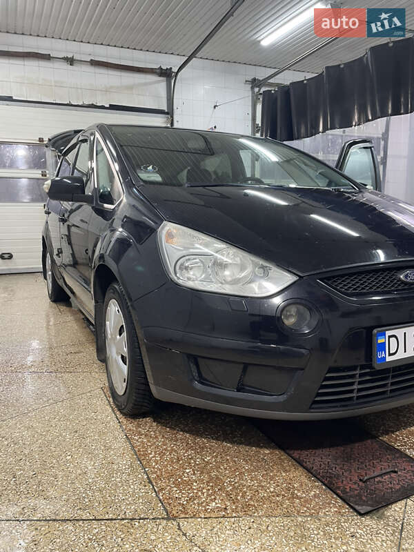 Мінівен Ford S-Max 2006 в 