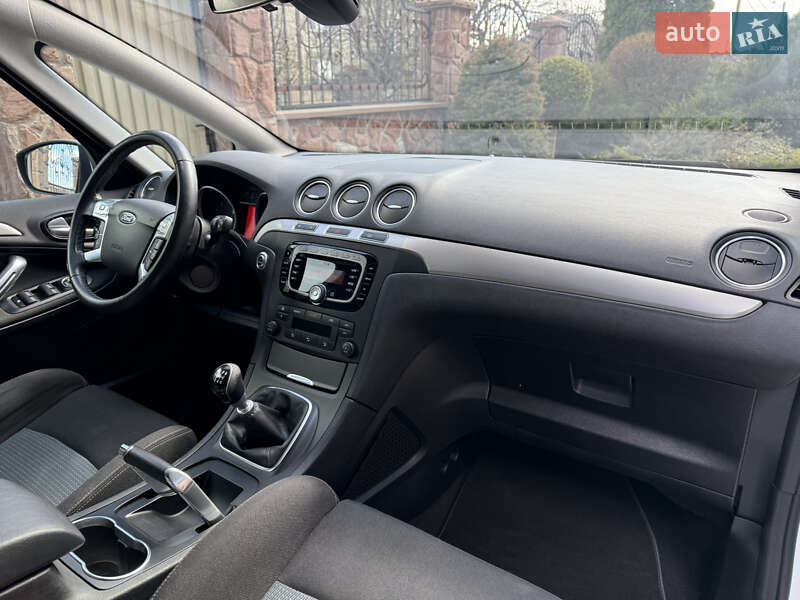 Минивэн Ford S-Max 2013 в Тернополе
