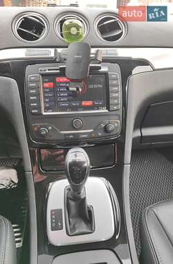 Минивэн Ford S-Max 2012 в Чернигове