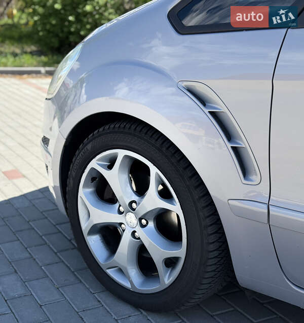 Мінівен Ford S-Max 2011 в Львові