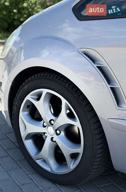 Минивэн Ford S-Max 2011 в 