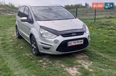 Мінівен Ford S-Max 2011 в 