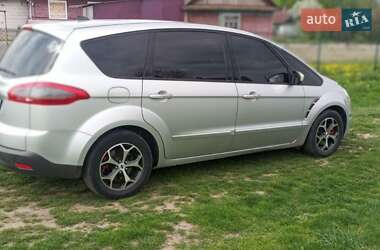 Мінівен Ford S-Max 2011 в 