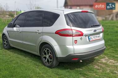 Мінівен Ford S-Max 2011 в 